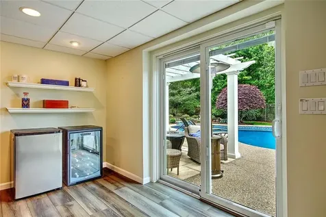 96 Windsong Road Cumberland RI 02864
