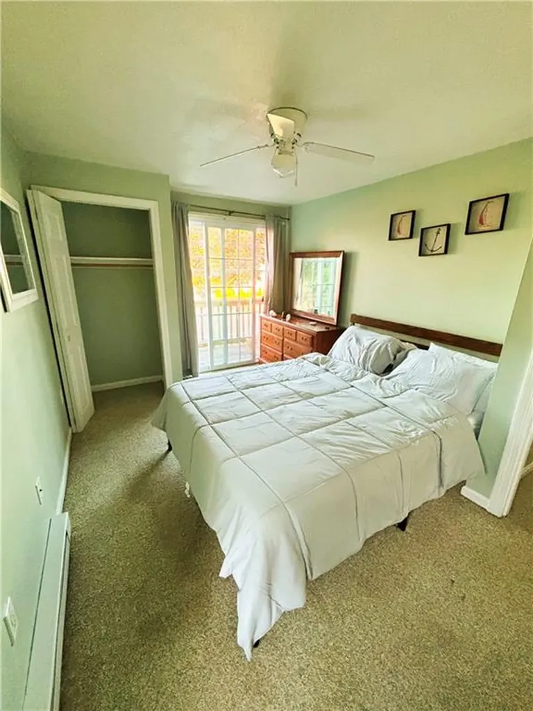 844 Boston Neck Road Narragansett RI 02882