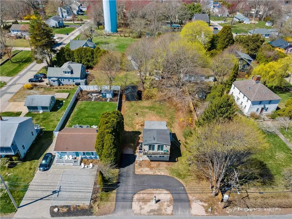 844 Boston Neck Road Narragansett RI 02882