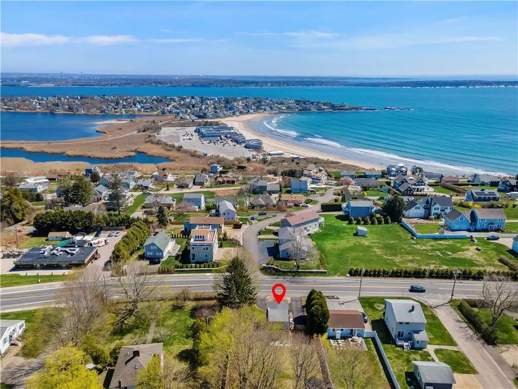 844 Boston Neck Road Narragansett RI 02882
