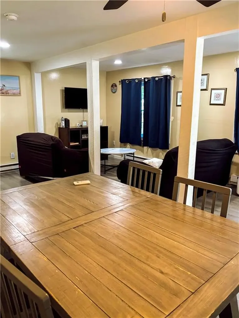 844 Boston Neck Road Narragansett RI 02882