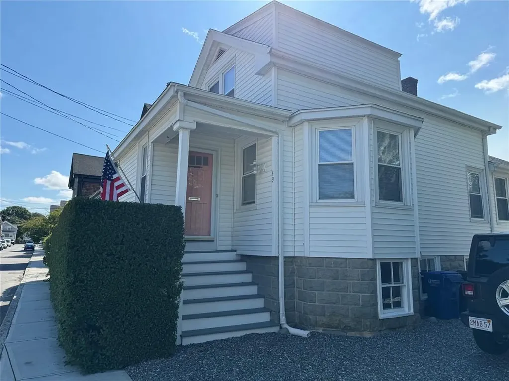 49 Connection Street Newport RI 02840