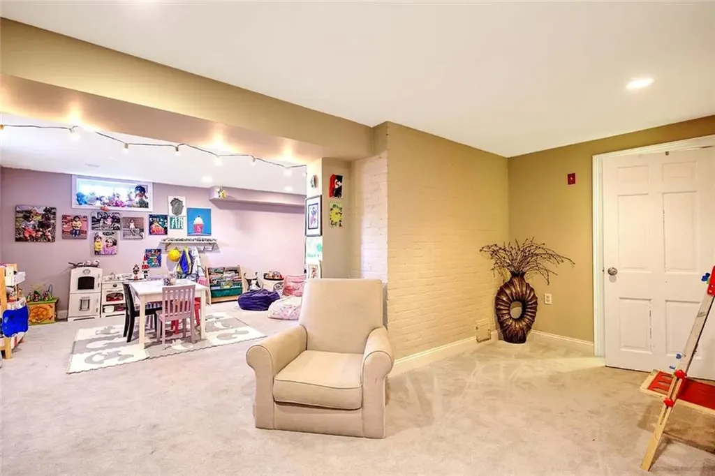 500 Elmgrove Avenue Providence RI 02906