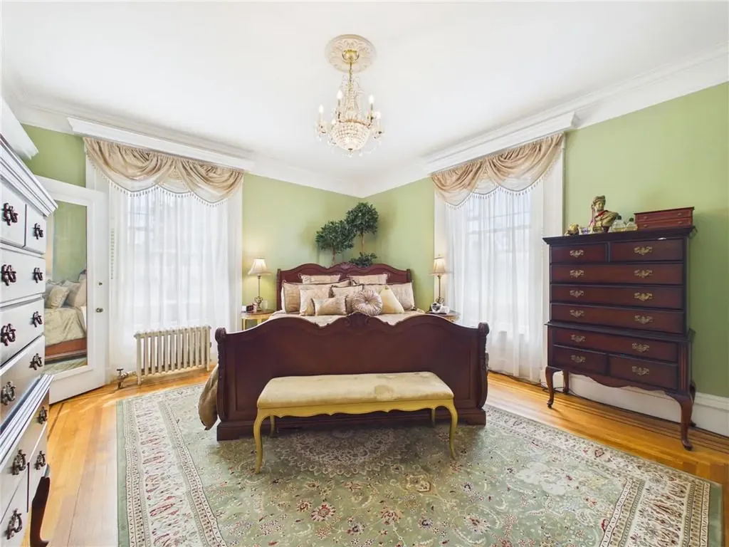 246 Harris Avenue Woonsocket RI 02895