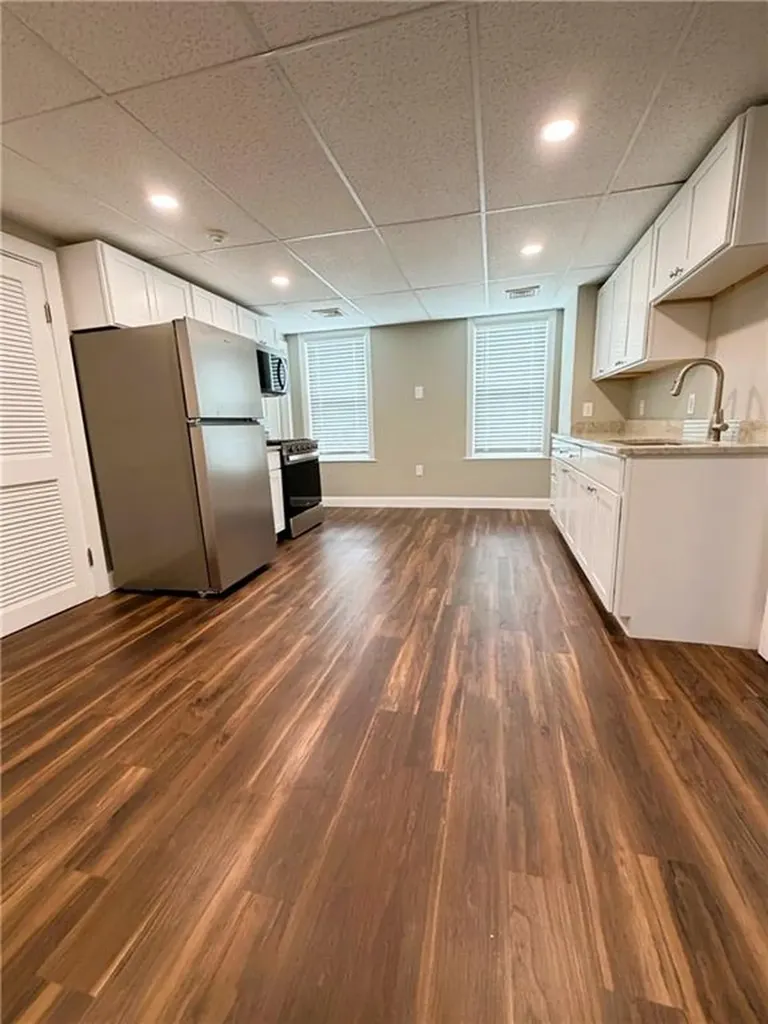 706 Front Street Woonsocket RI 02895