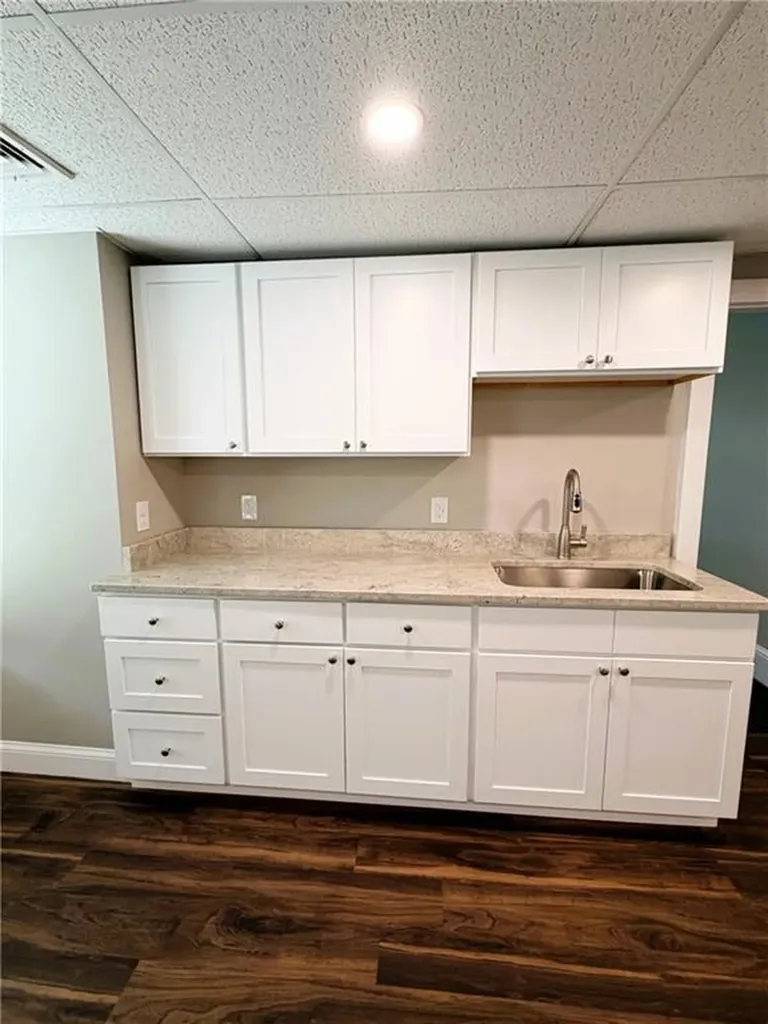 706 Front Street Woonsocket RI 02895