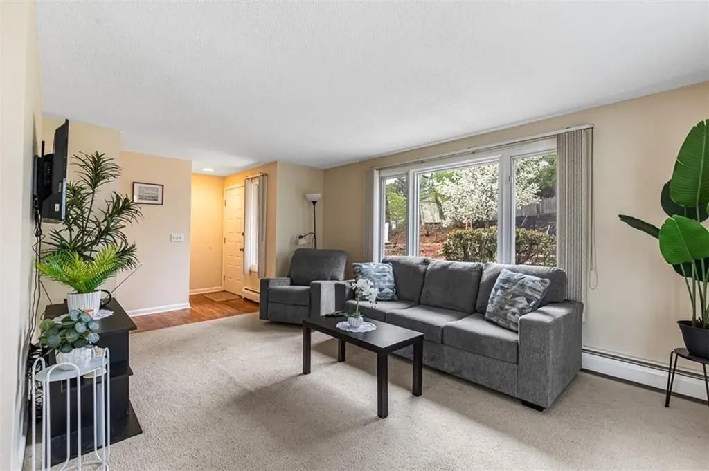 27 Kiley Street North Providence RI 02911