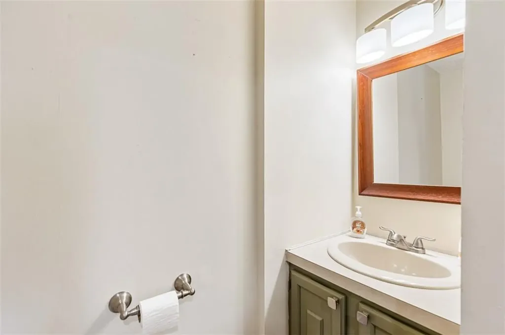 27 Kiley Street North Providence RI 02911