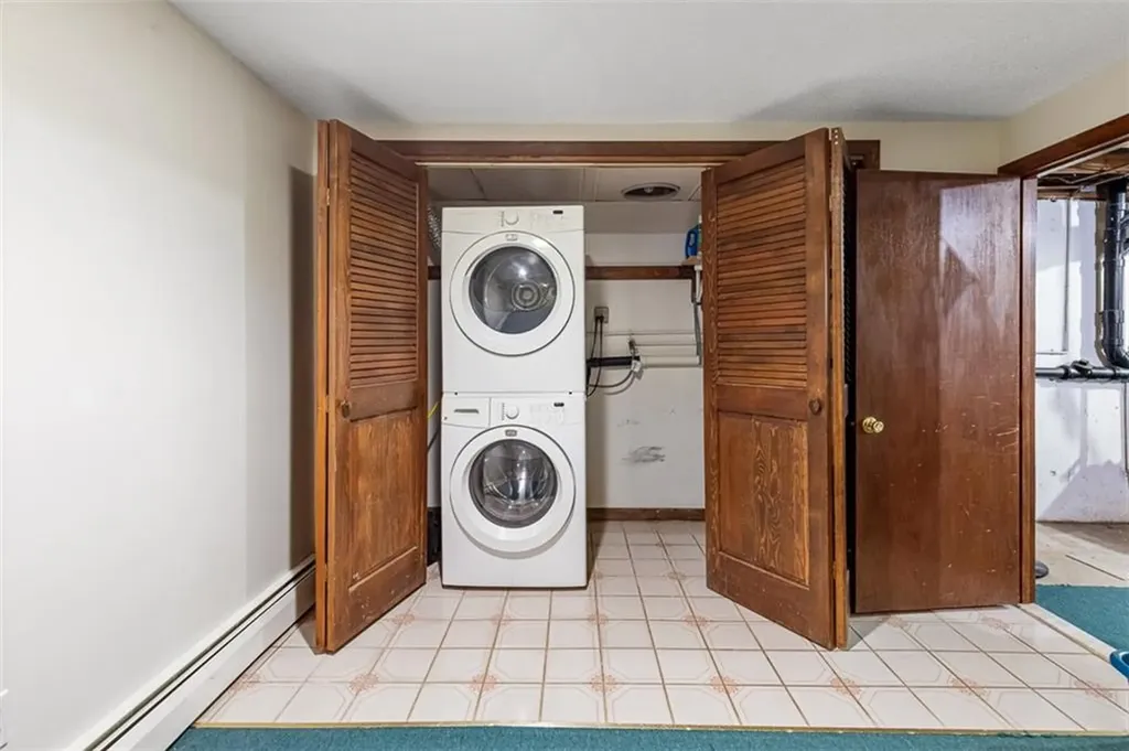 27 Kiley Street North Providence RI 02911
