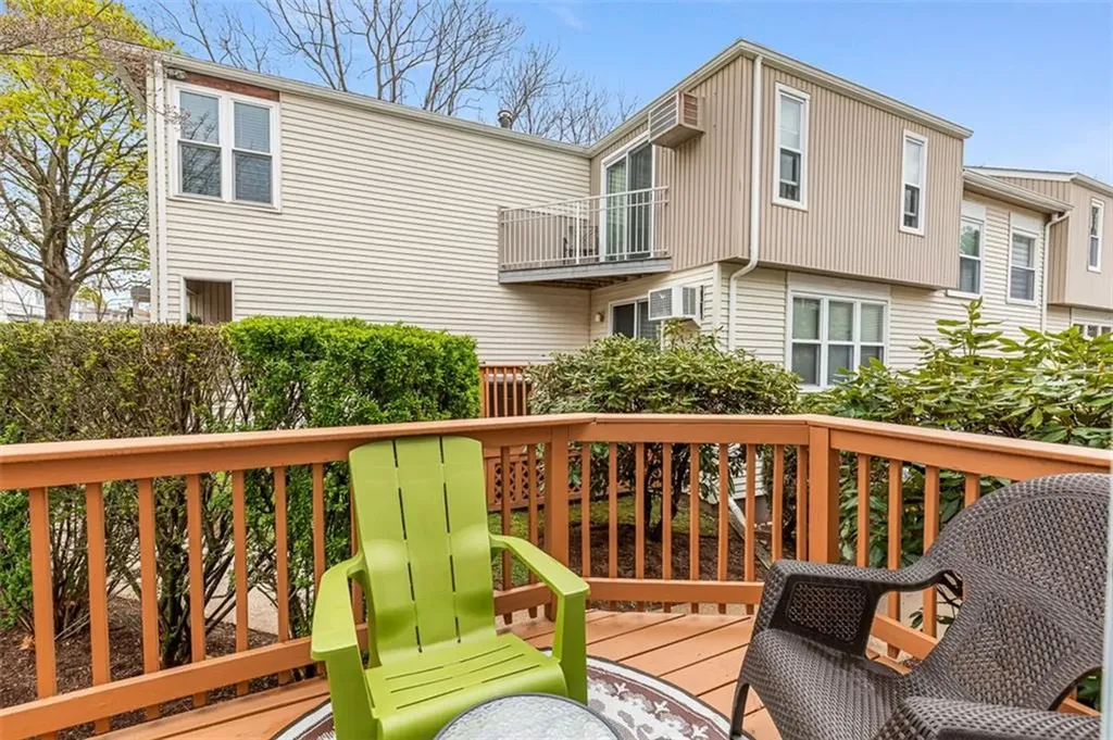 27 Kiley Street North Providence RI 02911