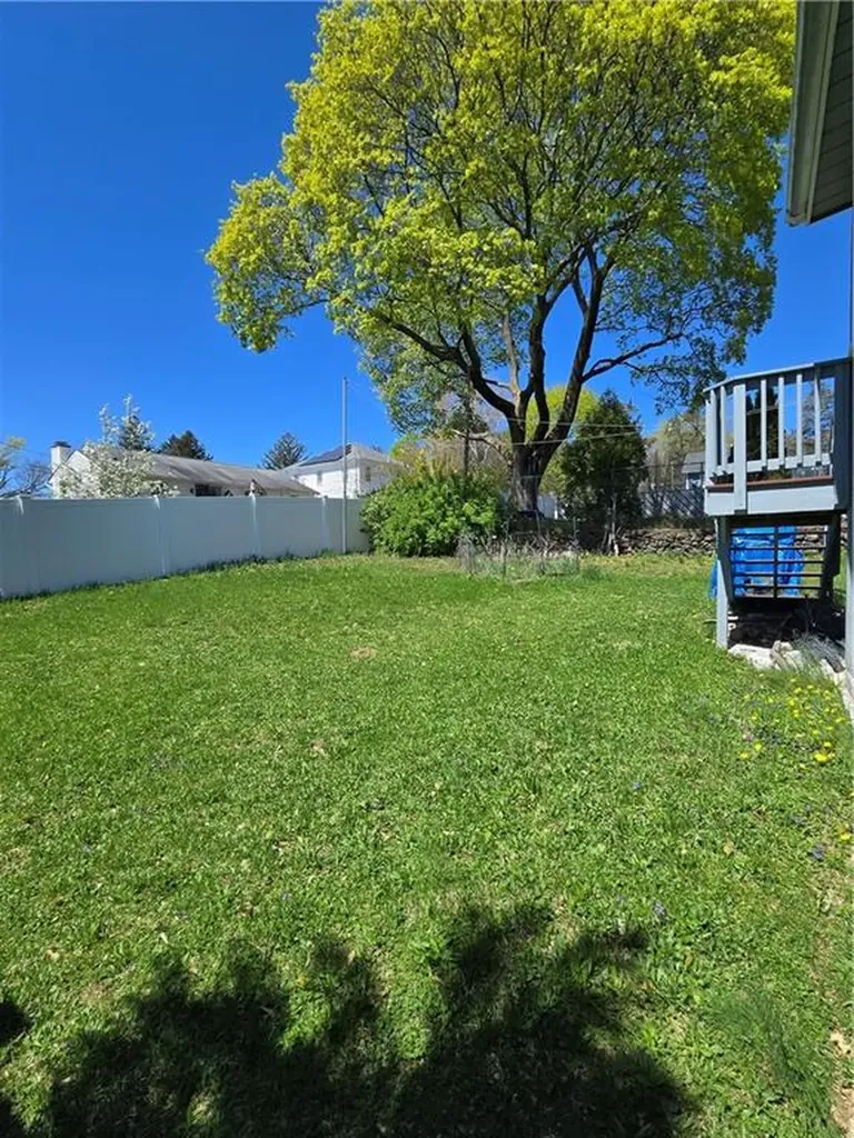 3 Hemlock Drive Johnston RI 02919