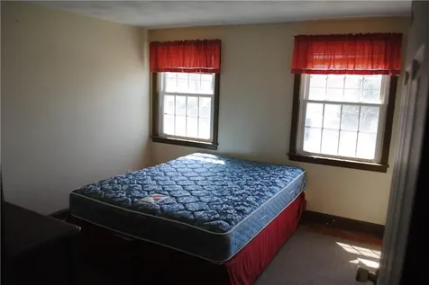 110 Kiwanee Road Warwick RI 02888