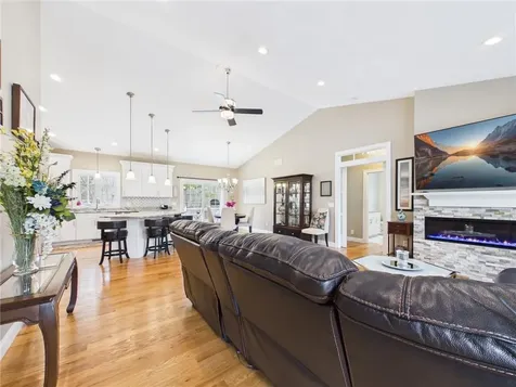 40 Stag Circle Charlestown RI 02813