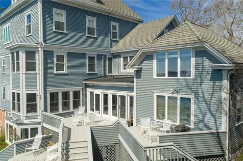 8 Walley Street Bristol RI 02809