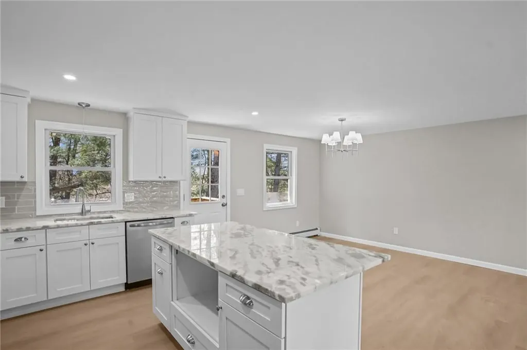 62 Bishop Hill Road Johnston RI 02919