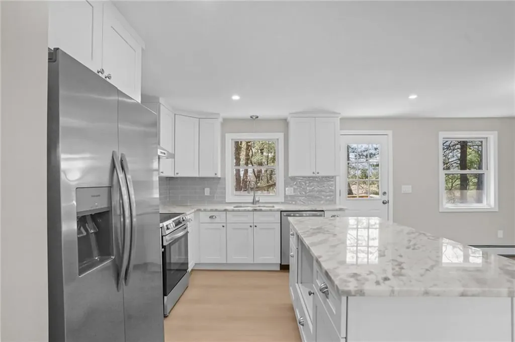 62 Bishop Hill Road Johnston RI 02919