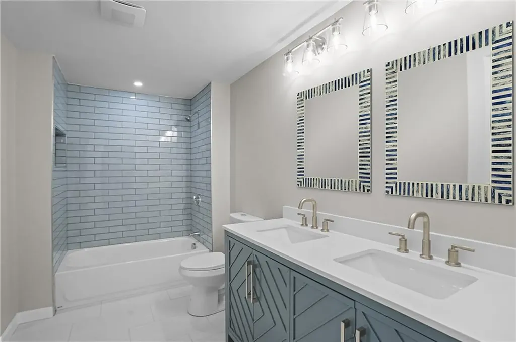 62 Bishop Hill Road Johnston RI 02919