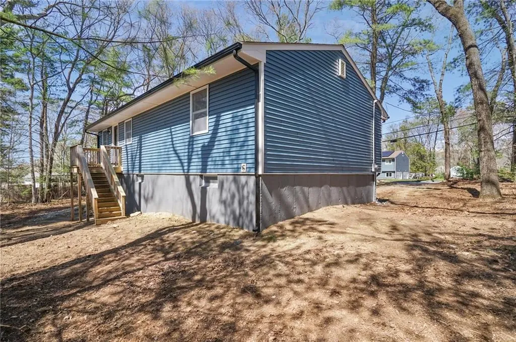 62 Bishop Hill Road Johnston RI 02919