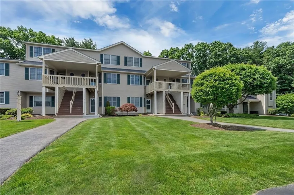 87 Scenic Drive West Warwick RI 02893