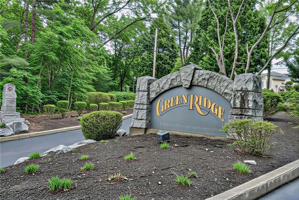 87 Scenic Drive West Warwick RI 02893