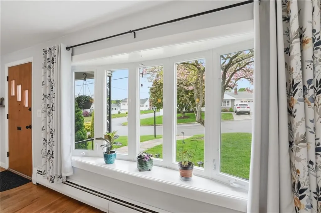 13 Garden Drive Lincoln RI 02865