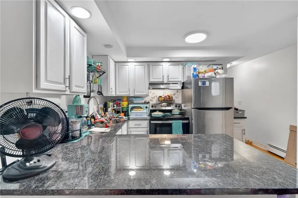 20 Hurdis Street North Providence RI 02904