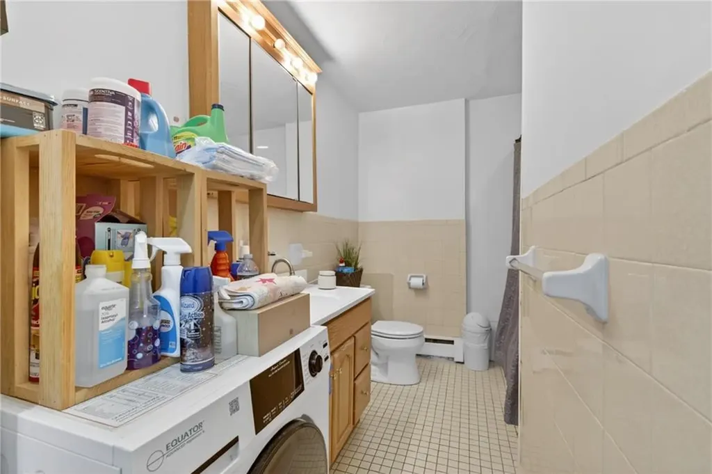 20 Hurdis Street North Providence RI 02904