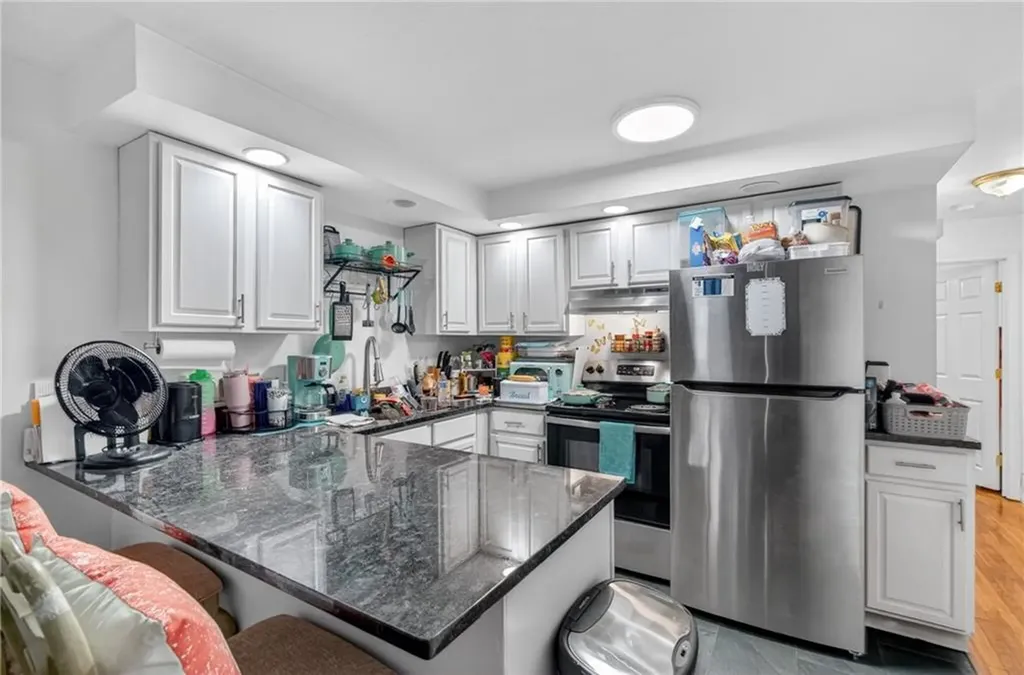 20 Hurdis Street North Providence RI 02904