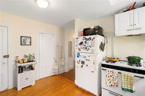 86 Transit Street Providence RI 02906