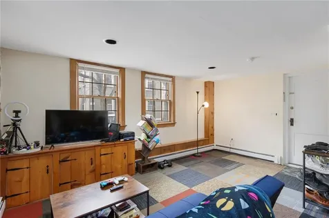 86 Transit Street Providence RI 02906