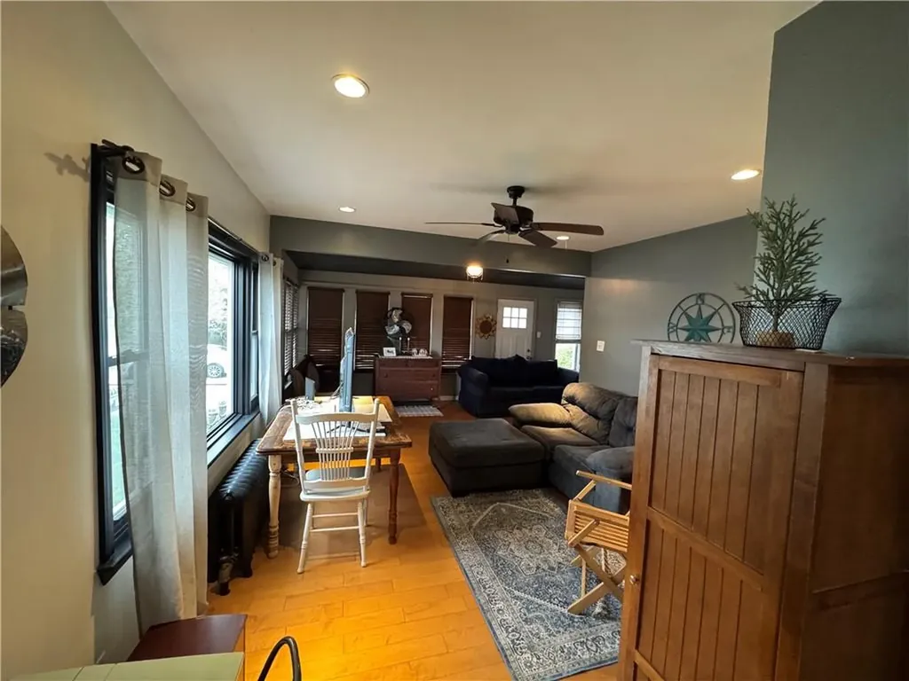 75 Kenwood Street Woonsocket RI 02895