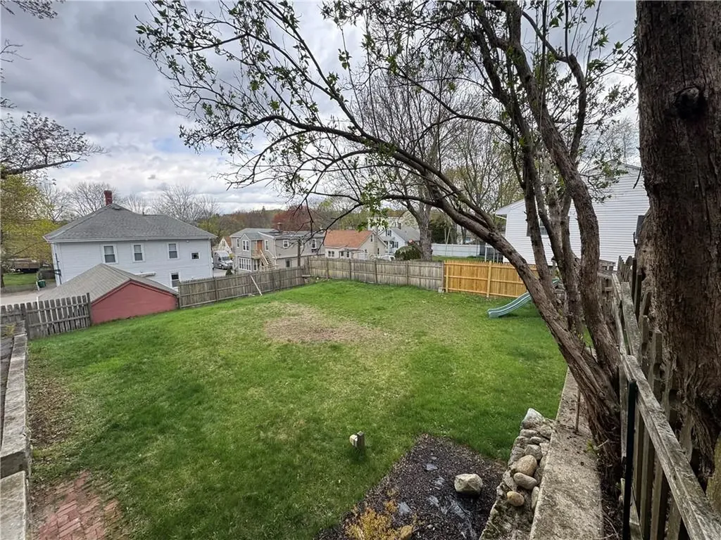 75 Kenwood Street Woonsocket RI 02895