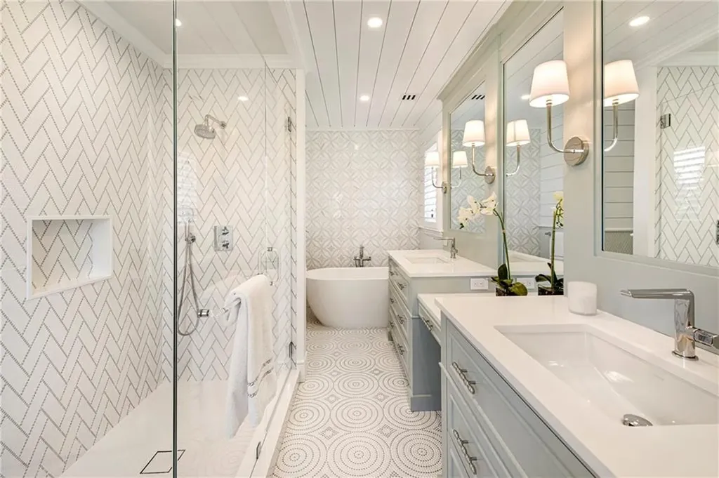 85 Nayatt Road Barrington RI 02806