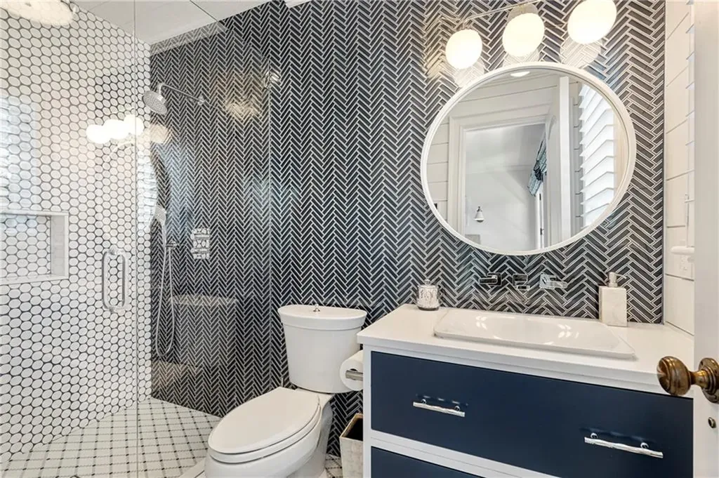 85 Nayatt Road Barrington RI 02806