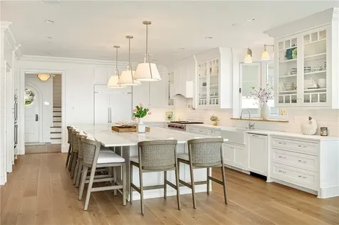 85 Nayatt Road Barrington RI 02806
