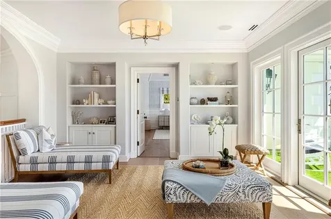 85 Nayatt Road Barrington RI 02806