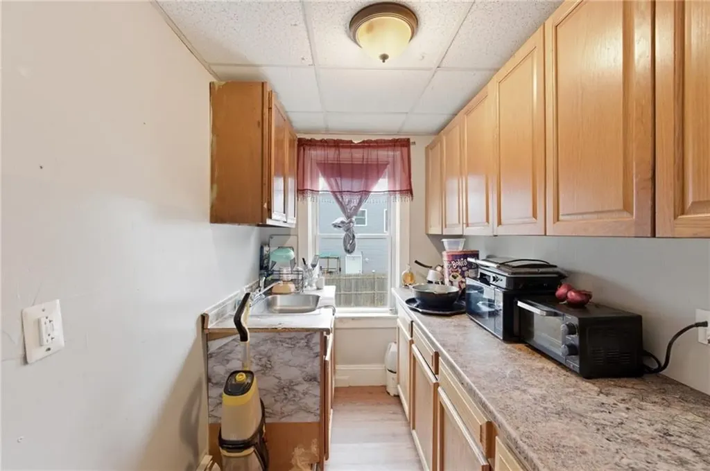 880 Douglas Avenue Providence RI 02908