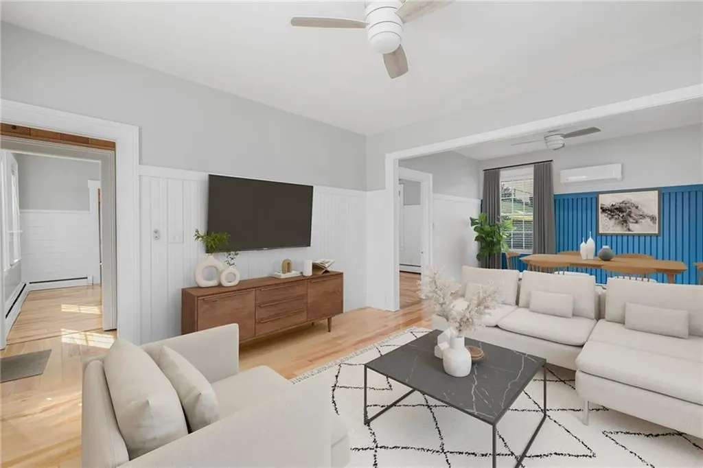 24 Lincoln Avenue Coventry RI 02816
