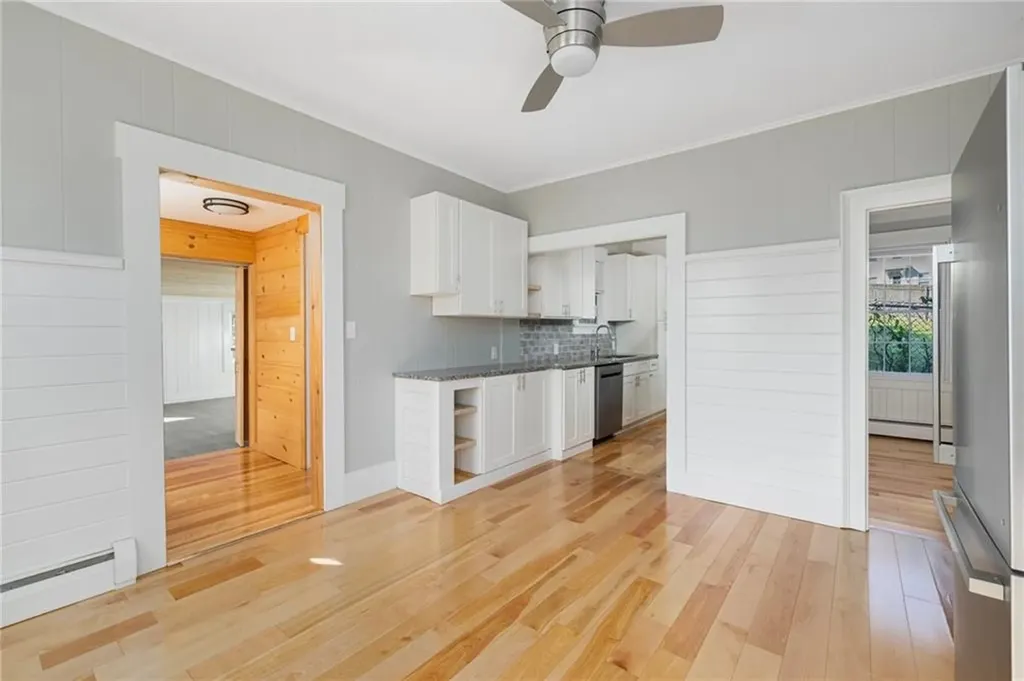 24 Lincoln Avenue Coventry RI 02816