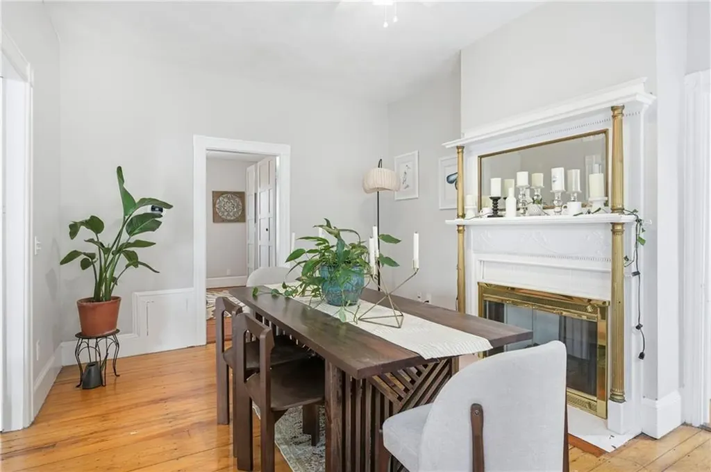 241 243 Pleasant Street Providence RI 02906