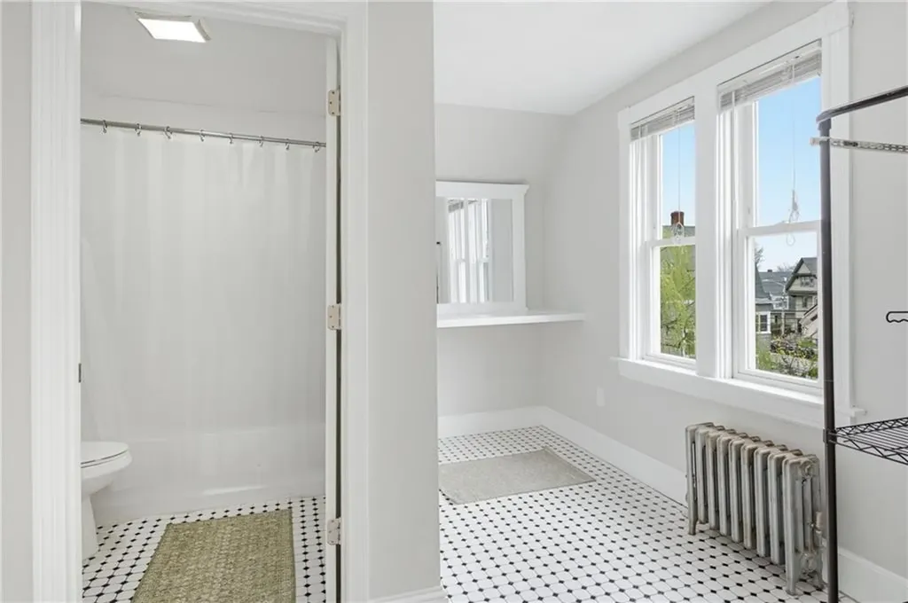 241 243 Pleasant Street Providence RI 02906