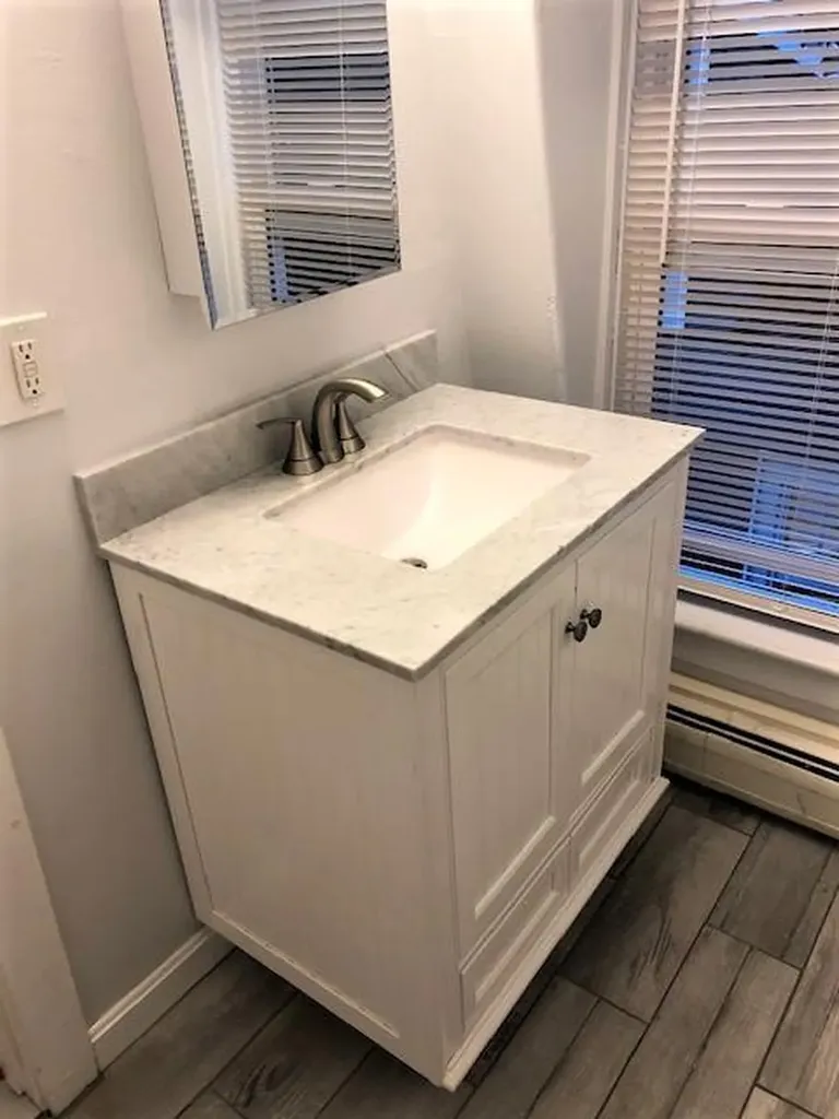 33 Ann Street Newport RI 02840