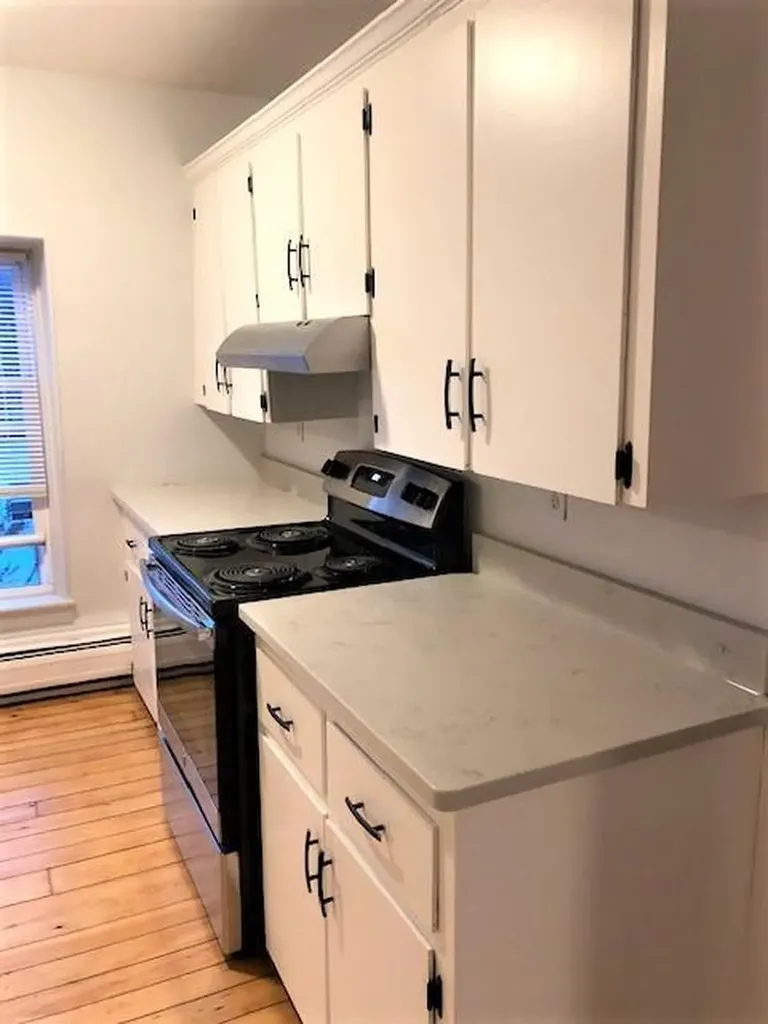 33 Ann Street Newport RI 02840