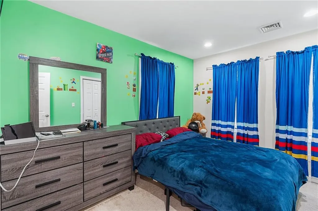 47 Mendon Street Providence RI 02904