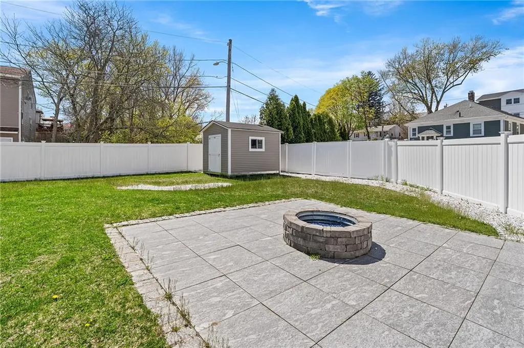 47 Mendon Street Providence RI 02904
