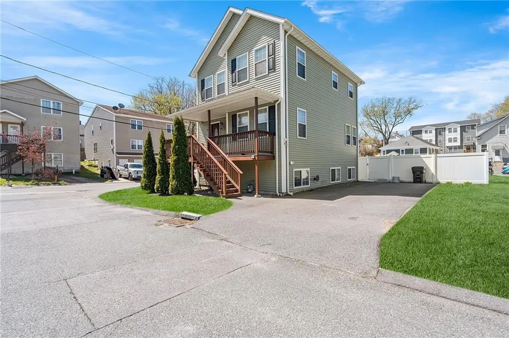 47 Mendon Street Providence RI 02904