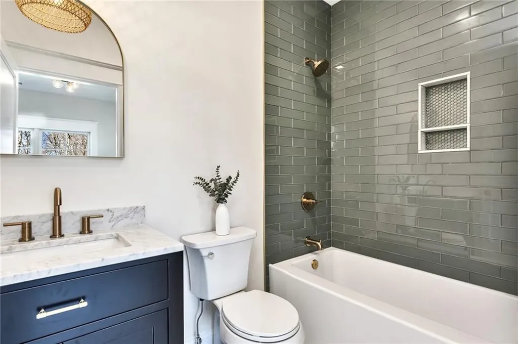 63 Forrest Lane Charlestown RI 02813