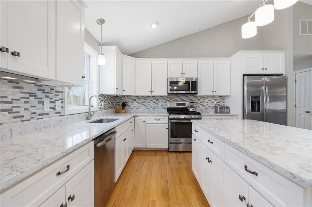 61 Garden Street Cumberland RI 02864