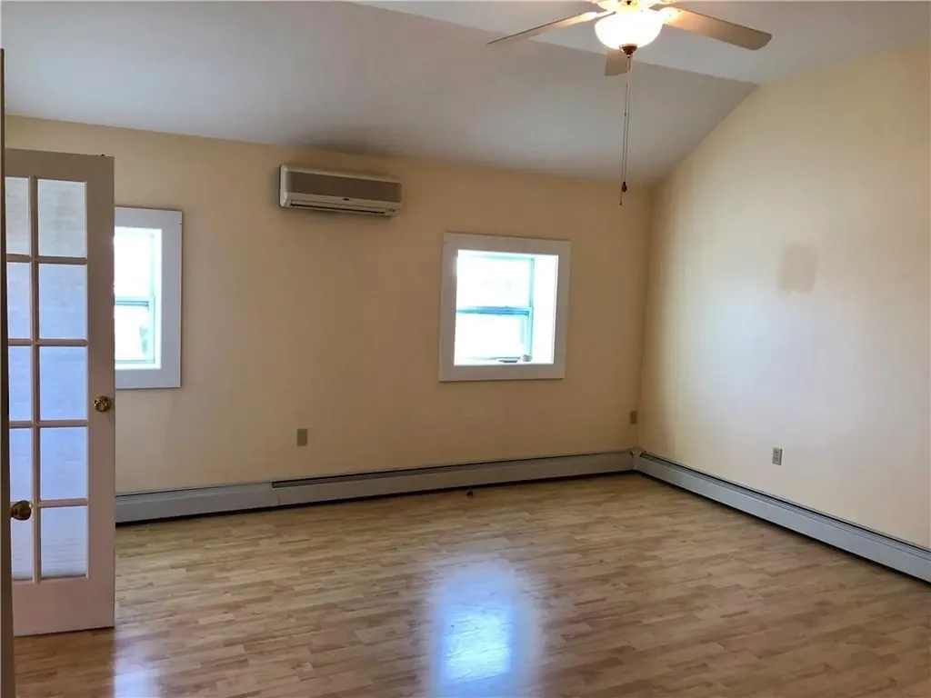 16 Clearview Avenue Portsmouth RI 02871