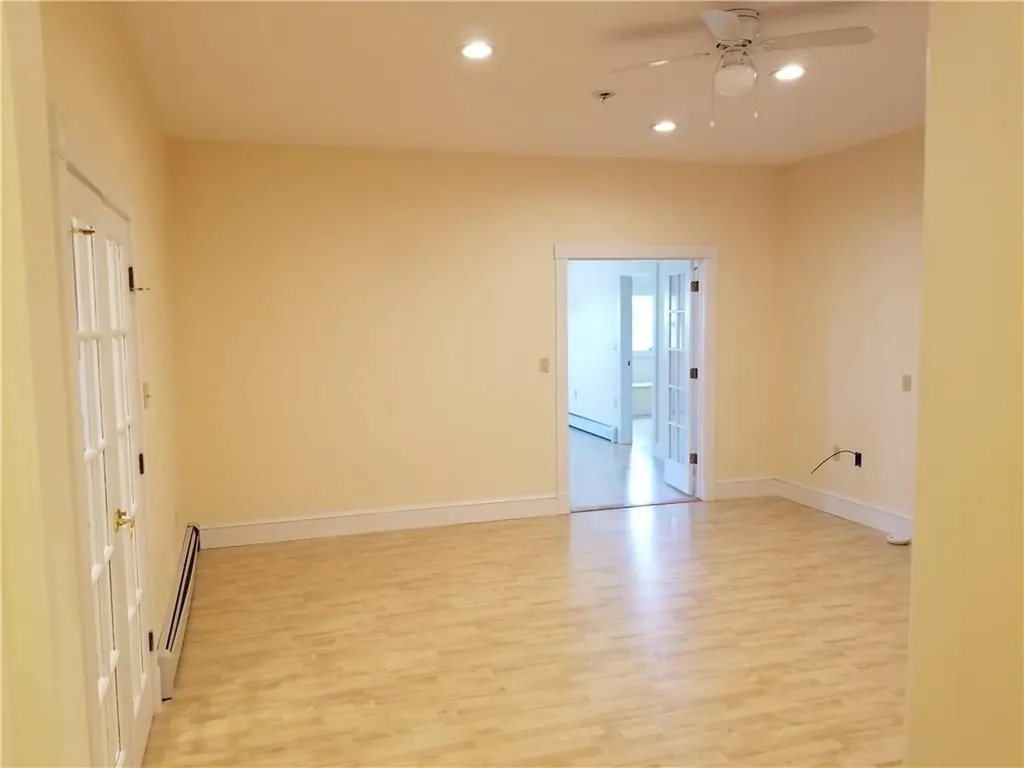 16 Clearview Avenue Portsmouth RI 02871